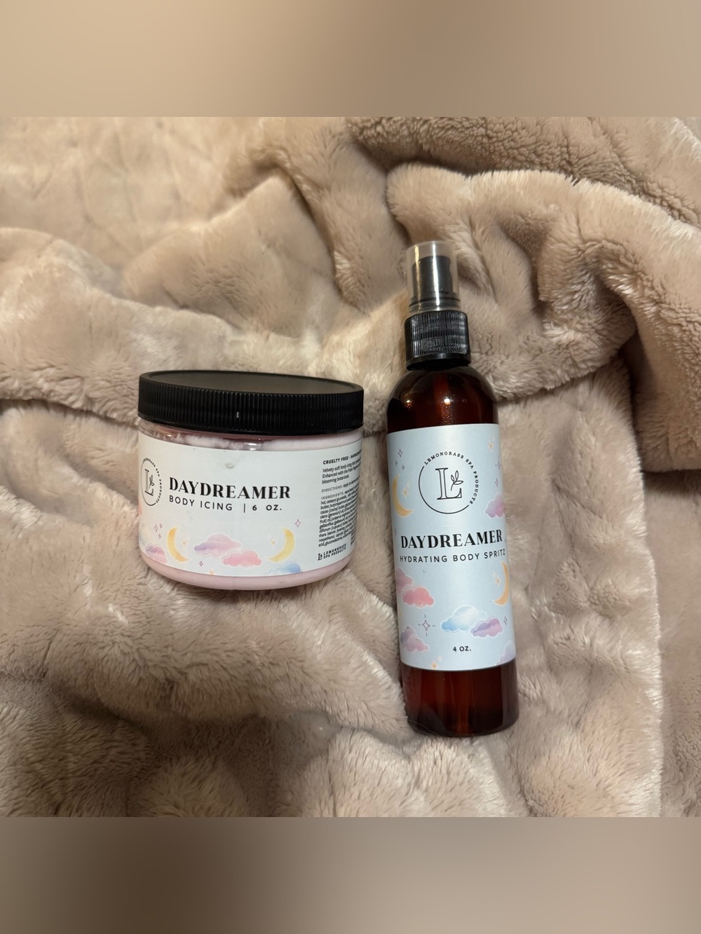 Daydreamer Hydrating Body Spritz & Body Icing Set — Pink and Cream